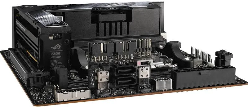 ASUS ROG STRIX X670E-I GAMING WIFI image 3