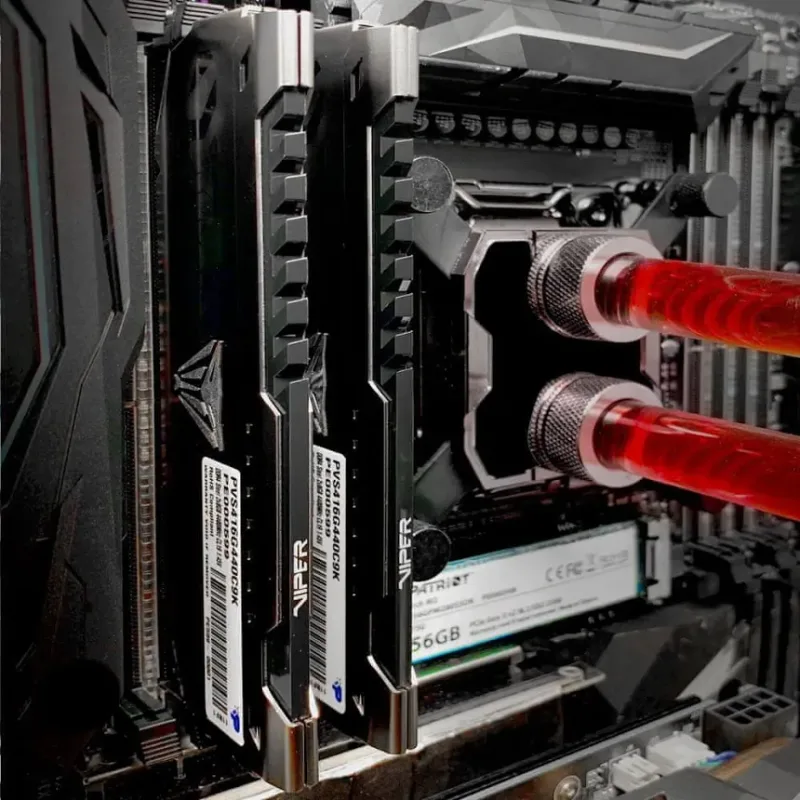 Patriot Viper Steel 64 Go Kit 2x32Go DDR4 3600 MHz - vue 4