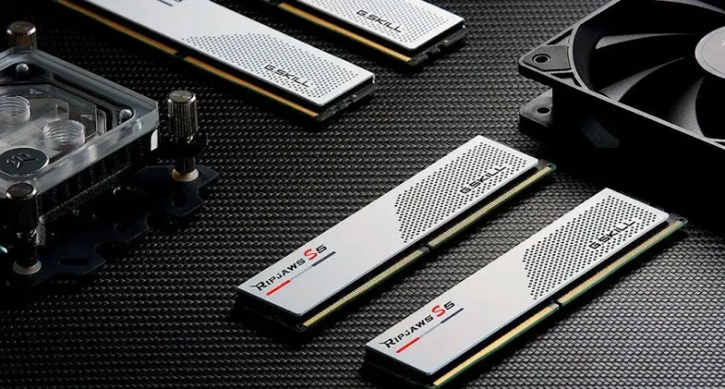 G.Skill Ripjaws S5 96 Go Kit 2x48Go DDR5 5200 MHz - vue 5
