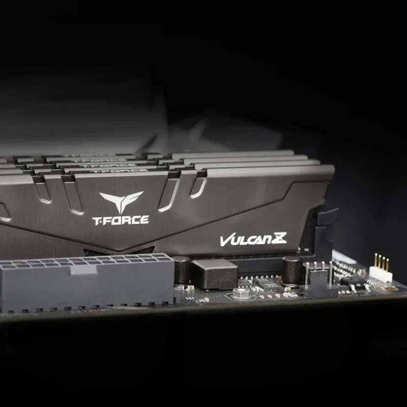 Team Group Vulcan Z 16 Go Kit 2x8Go DDR4 3200 MHz - vue 3