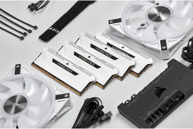 Corsair Vengeance 64 Go Kit 4x16Go DDR4 3200 MHz - vue 2