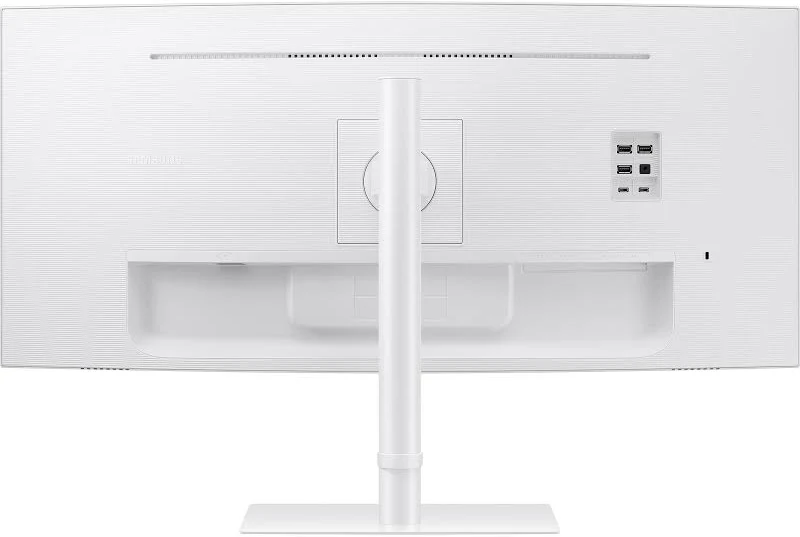 Samsung LG UltraWide 34 pouces - vue 3