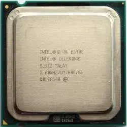 Processeur Intel Celeron E3400 2.60GHz SLGTZ LGA775 1Mo - processeur vue principale