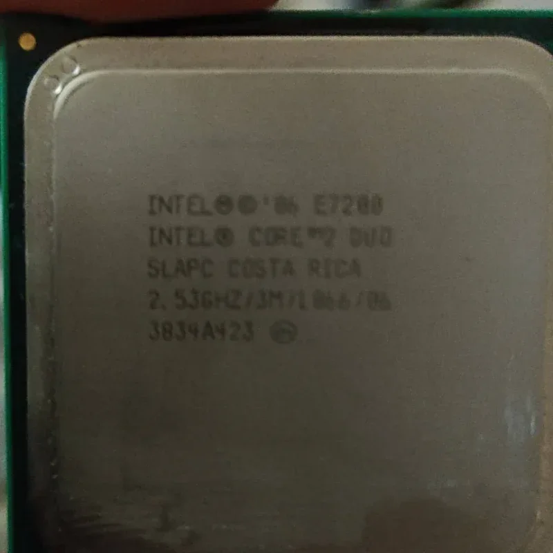 Processeur Intel Core 2 Duo E7200 2.53GHz SLAPC LGA775 3Mo - vue 4