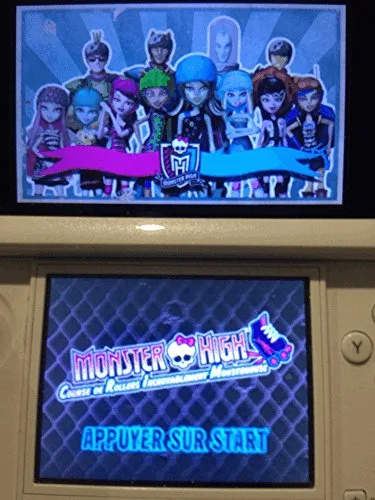 Monster High : Course de Rollers Incroyablement Monstrueuse 3DS - vue 2