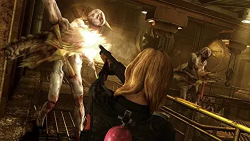 Resident Evil Revelations PS4 - vue 3