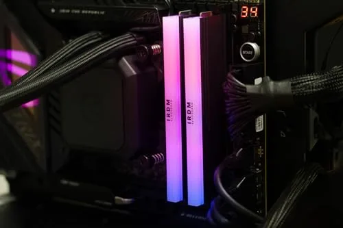 Goodram IRDM RGB 32 Go Kit 2x16Go DDR5 6000 MHz - vue 6