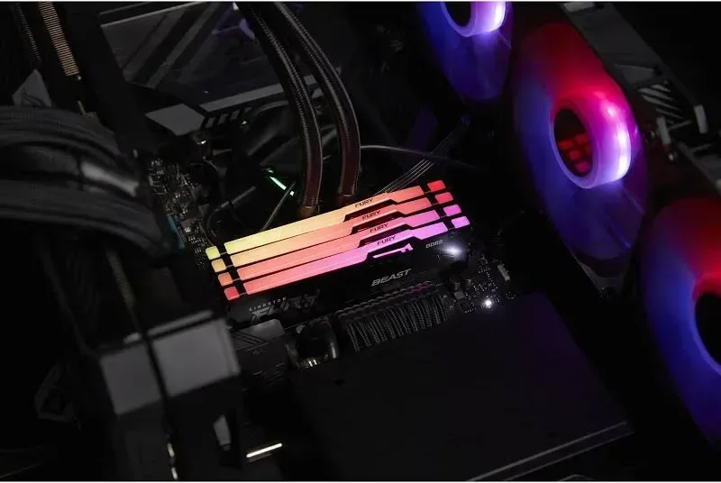 Kingston Fury Beast RGB 64 Go DDR5 5600 MHz - vue 4