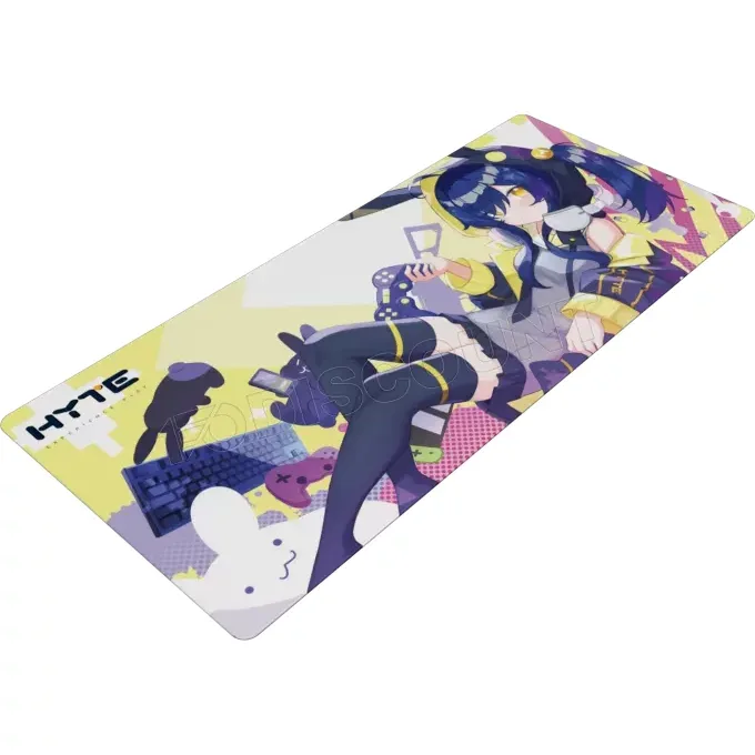 HYTE Bunny Splash Desk Pad XL